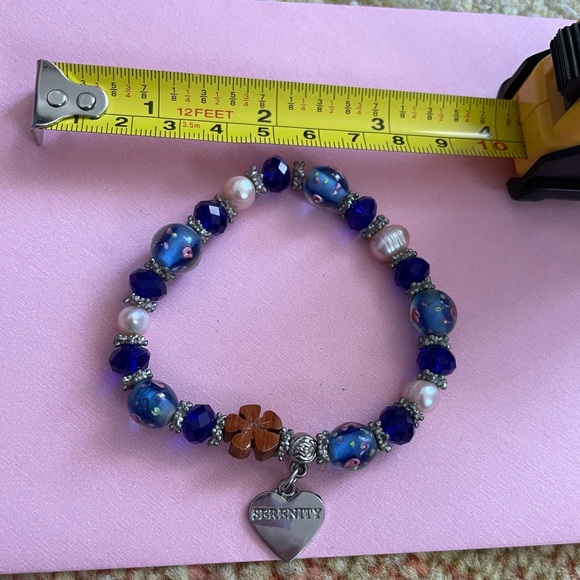 Blue Beaded Serenity Bracelet - Gorgeous - Never Worn - Gift Quality - Picture 5 of 6